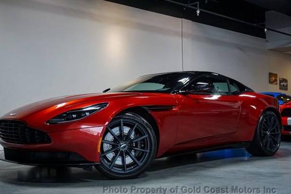 ASTON MARTIN DB11 2020 SCFRMFEV7LGL08427 image